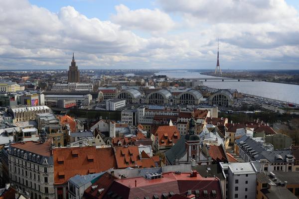 5 часов в&nbsp;Риге.