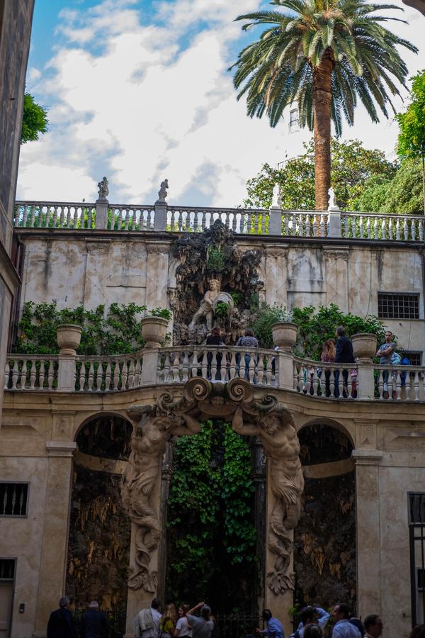 Генуя, Италия